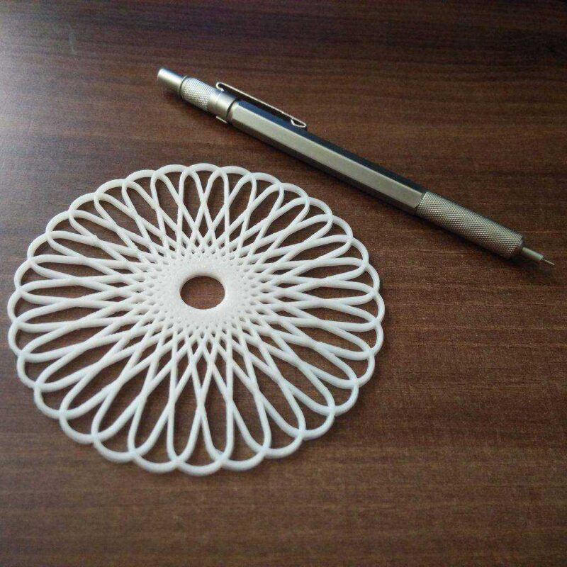Spirograf Altlığı 100mm  Organik Plastikten Dekoratif Aksesuar - Görsel 2