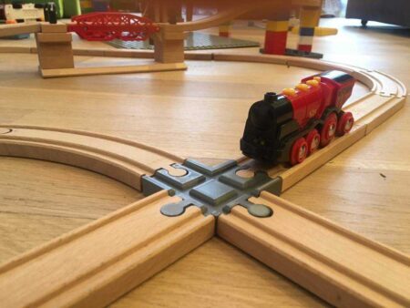 Tahta Tren Track Kavşağı: 4 Yolu (Brio, Ikea ...) Plastik Aparat