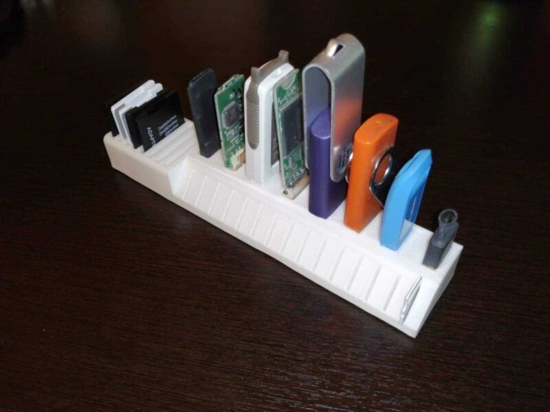 Sd Mini Kart Flash Disk Usb Organizer Tutucu Masaüstü Düzenleyici - Görsel 2