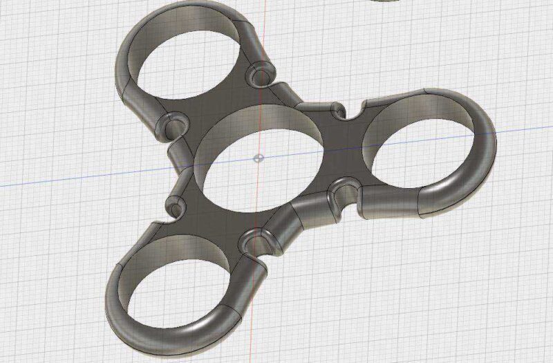 Pürüzsüz Operatör Tri Fidget Spinner Pennies Plastik Aparat
