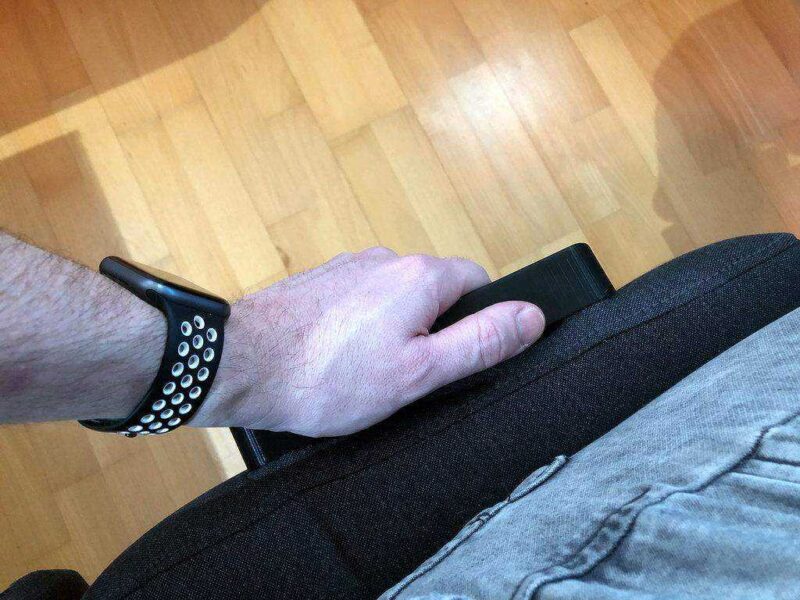 Ikea Markus Ofis Koltuğu İçin Armrest Pad Plastik Aparat - Görsel 3