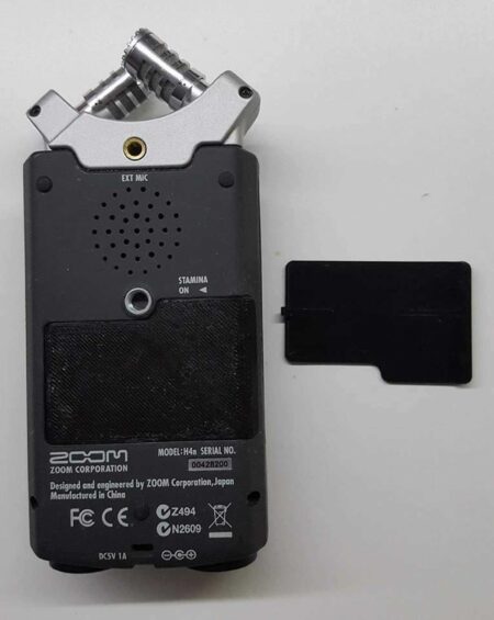 Zoom H4N Yedek Pil Kapağı Plastik Aparat