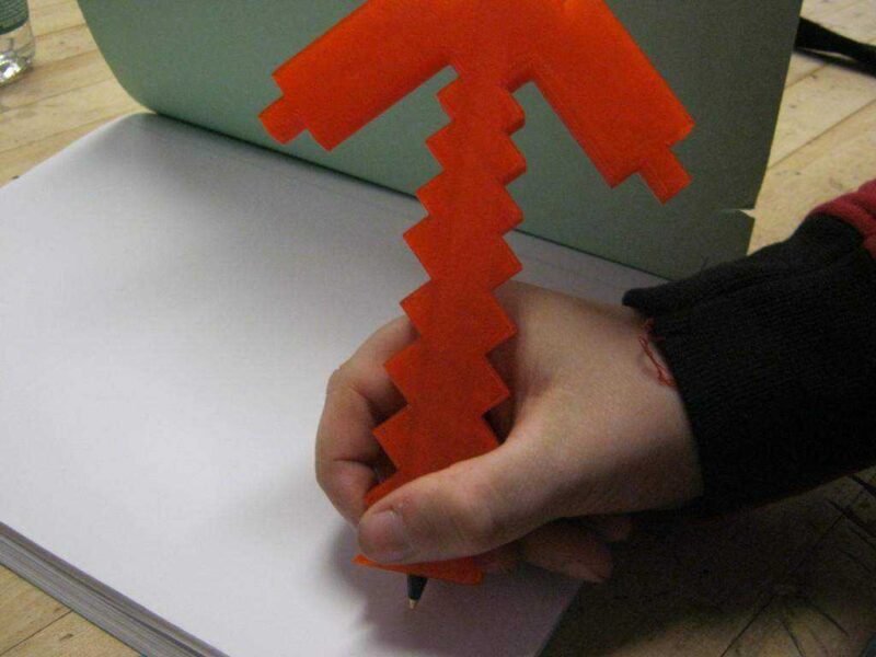 Minecraft Pakaxe Pen Plastik Aparat