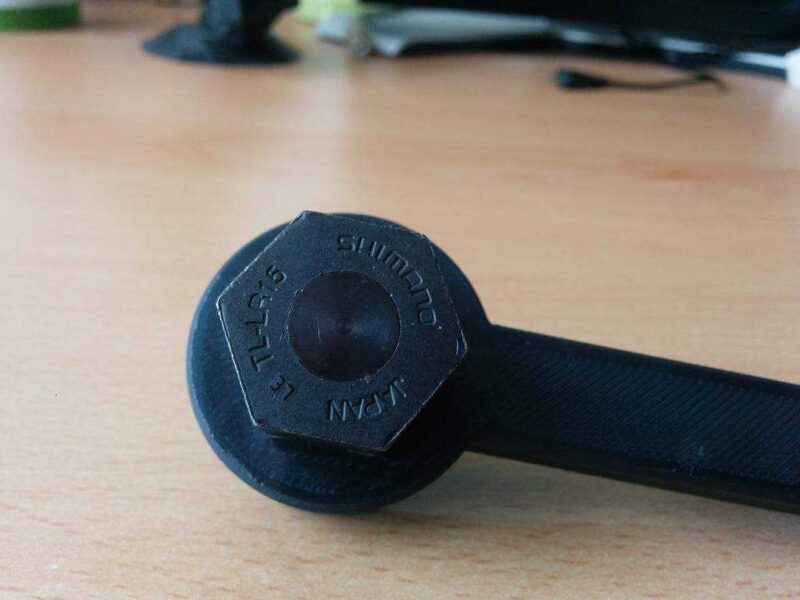 Bisiklet Kilitleme Kaldırma Aracı Anahtarı Shimano Tl-Lr15 Plastik Aparat - Görsel 3
