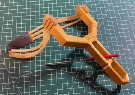 Katapult Zwille Schleuder Slingshot Plastik Aparat