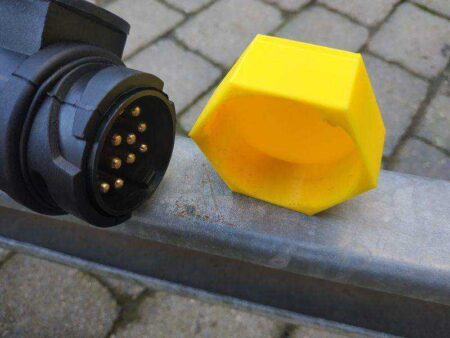 13-Pin Römork Konektör Koruyucu Kapak Plastik Aparat