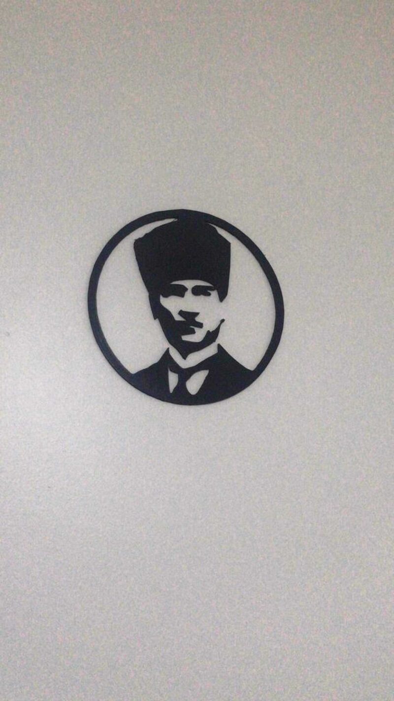 2D Atatürk Madalyonu Biblo Dekoratif Hediyelik Süs Eşyası Maket