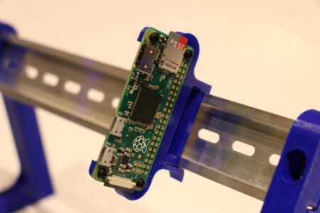 Raspberry Pi Zero Dikey Kenara Monte Din Tutucu Plastik Aparat