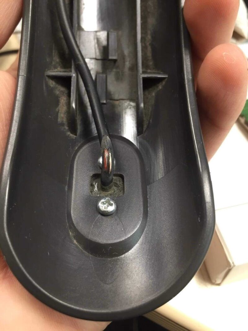 Xiaomi Scooter Arka Işık Korumak Aparatı Aksesuar Sabitleyici - Görsel 3