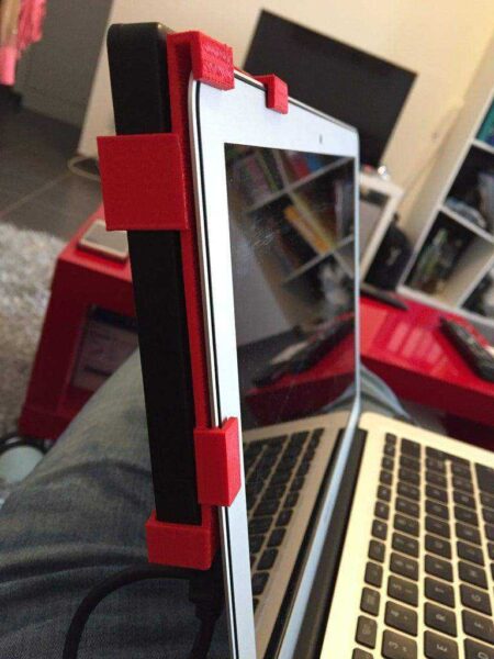 MacBook Air için HDD Tutucu  Organik Plastikten Aksesuar