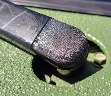 Toyota Pickup Silecek Kolu Kapağı Plastik Aparat
