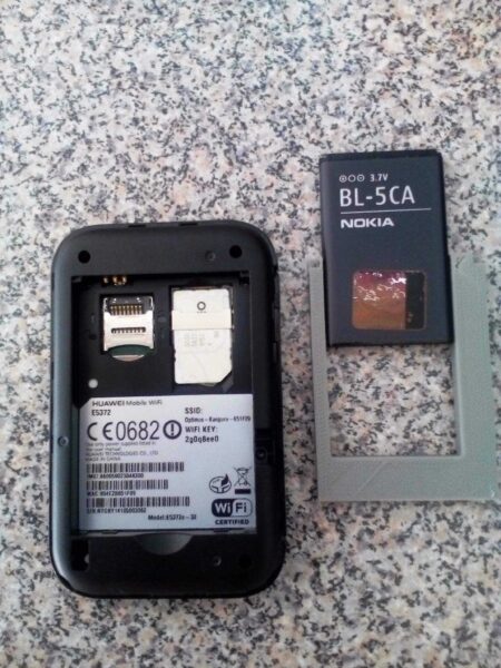 Modem E5372 Batarya Nokia Bl-5Ca Güncellemesi Plastik Aparat