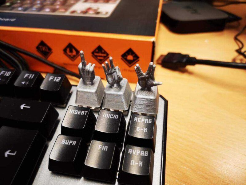 Kiraz Mx Keycap Middlefinger Ve Spock Plastik Aparat - Görsel 2