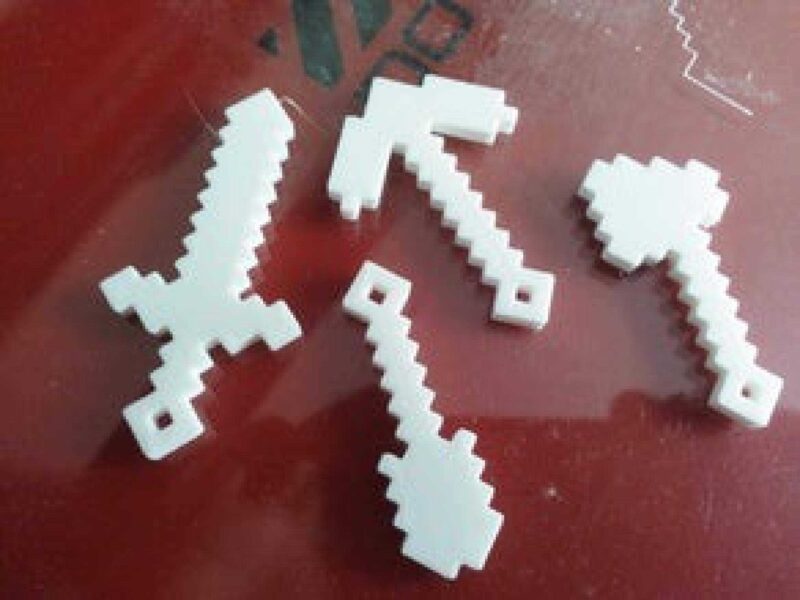Minecraft Şekilli Anahtarlık Gamer Aksesuar Hediyelik Dekoratif