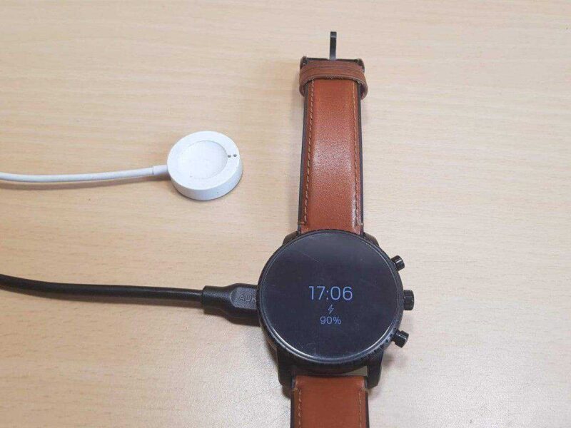 Fosil Smartwatch Usb-C Şarj Manyetik Şarj Pedi Plastik Aparat - Görsel 3