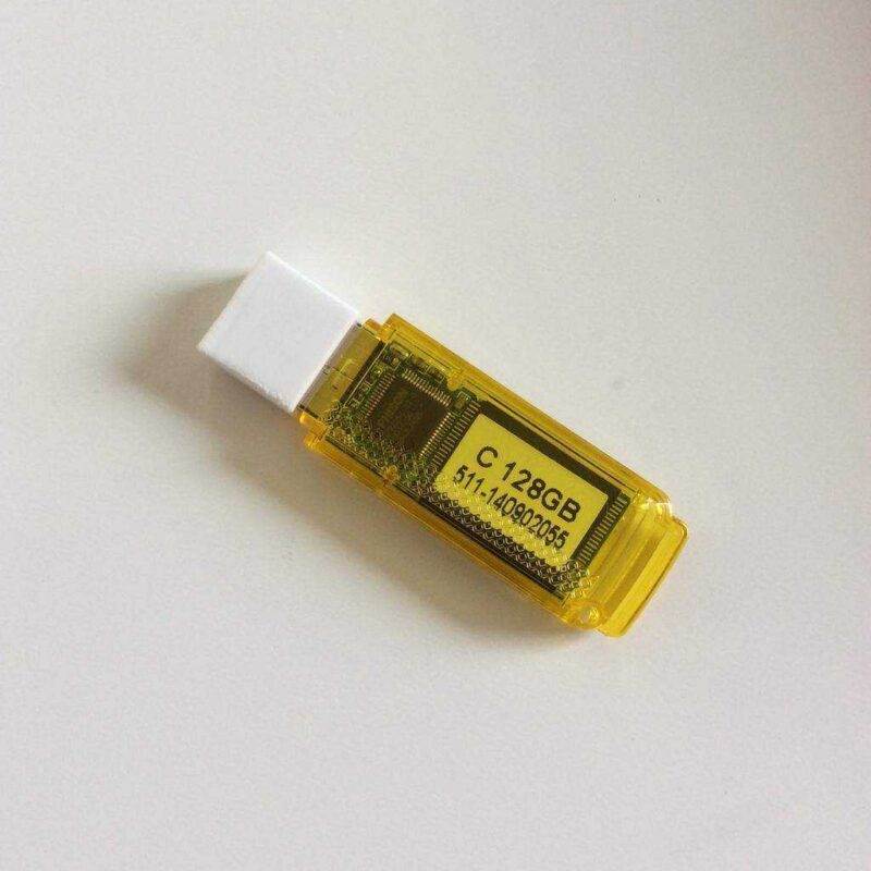 Usb Flash Bellek Flaş Sürücü Kapağı Plastik Aparat - Görsel 2