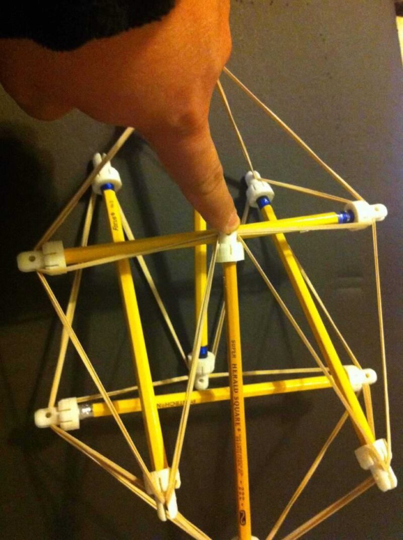Tensegrity Topper Plastik Aparat - Görsel 3