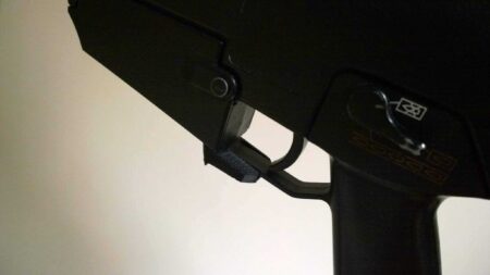 G36 Airsoft Genişletilmiş Mag Catch Plastik Aparat