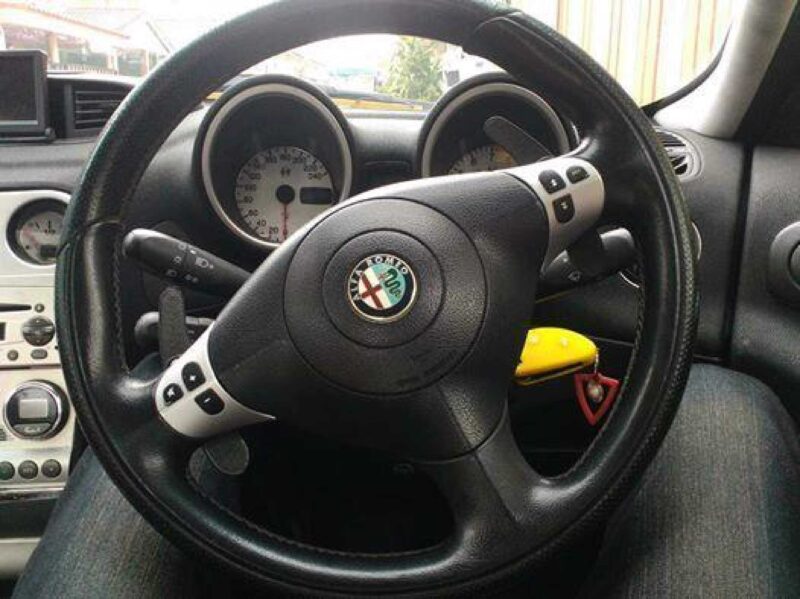 Alfa Romeo 156 Kürek Kaydırma Uzantısı Plastik Aparat