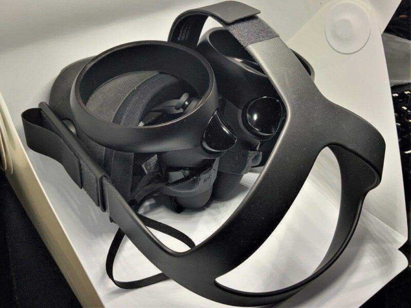 Oculus Quest Koruyucu Plastik Aparat - Görsel 3