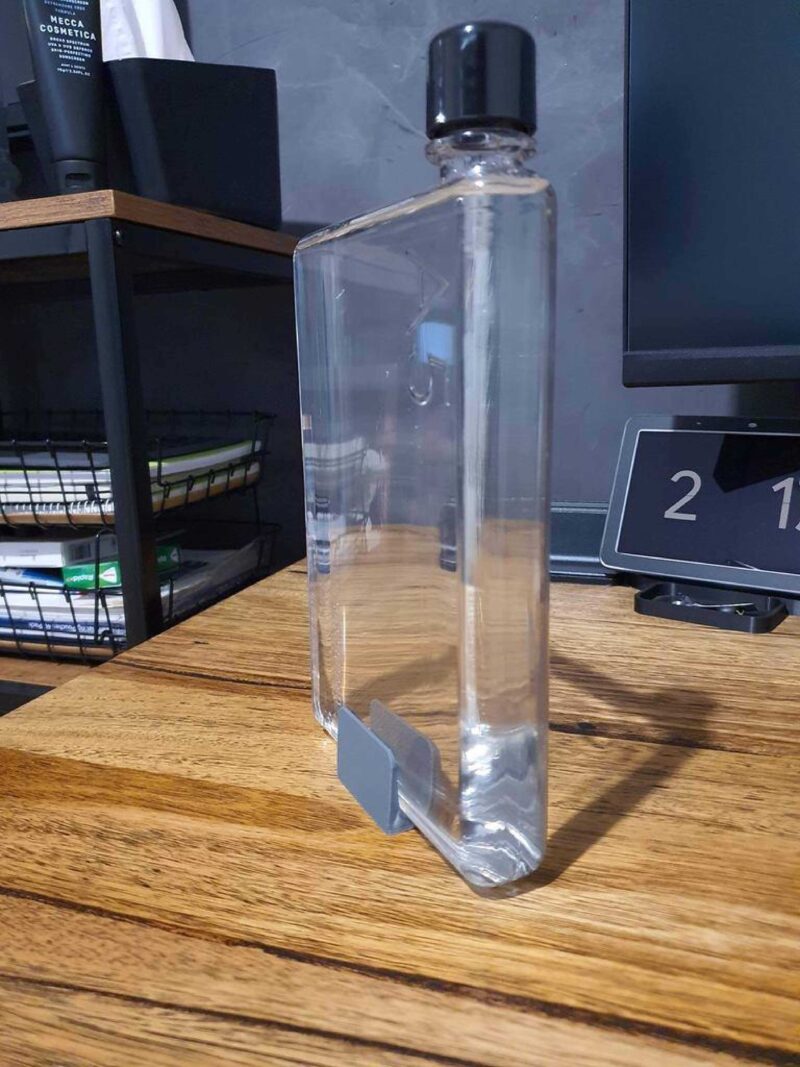 Memobottle A5 Dikey Standı Plastik Aparat - Görsel 2
