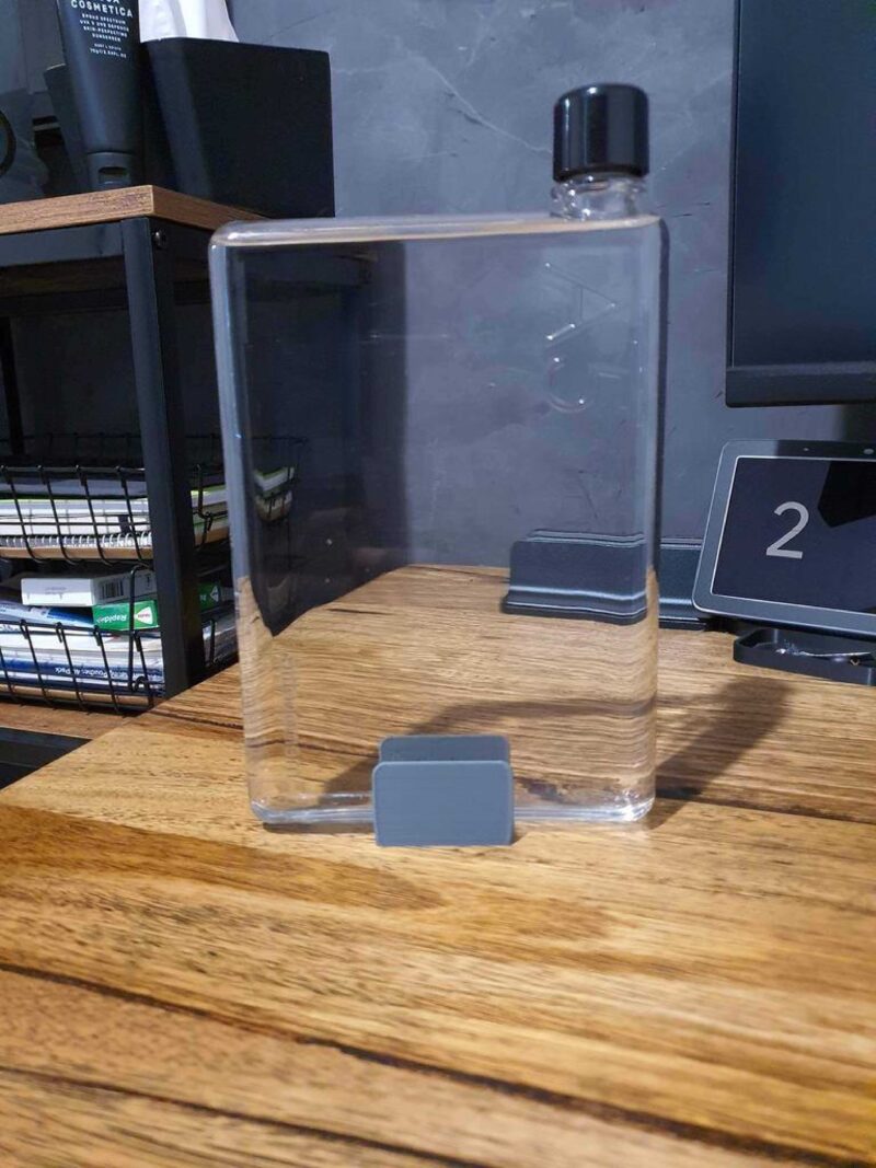 Memobottle A5 Dikey Standı Plastik Aparat - Görsel 3