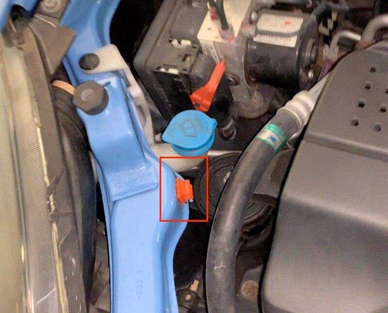 Bonnet Tutucu / Motorhauben Klip Suzuki Swift Mz / Ez Plastik Aparat - Görsel 2