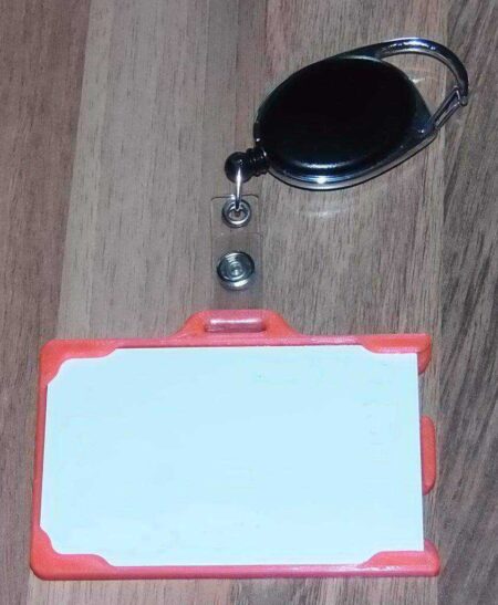 Kimlik Kartı sahibi - yatay  Organik Plastik Aksesuar Dekoratif