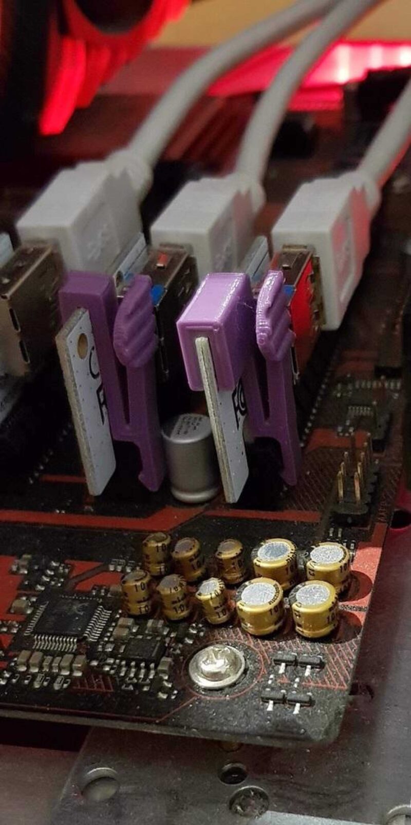 Pcie Riser Pce2Pce-Nl4 Ver008S İçin Kilit Plastik Aparat - Görsel 3