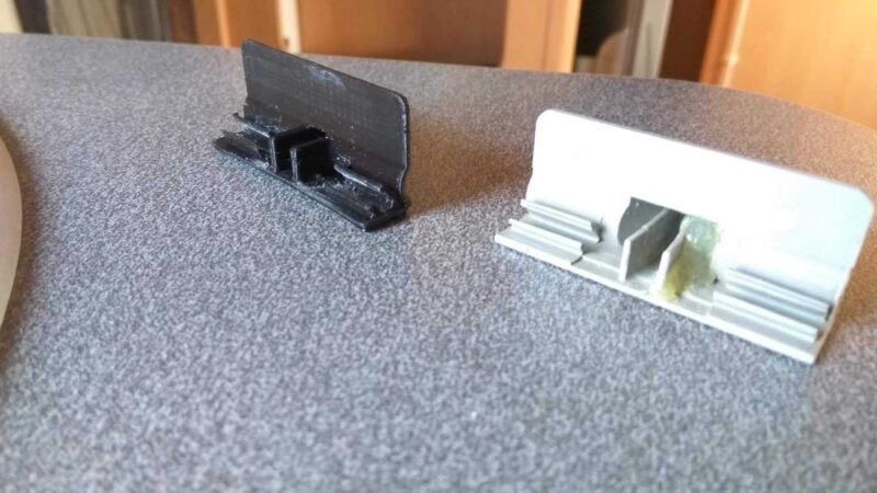 Motorhome Dometic Buzdolabı Kilidi Plastik Aparat - Görsel 2