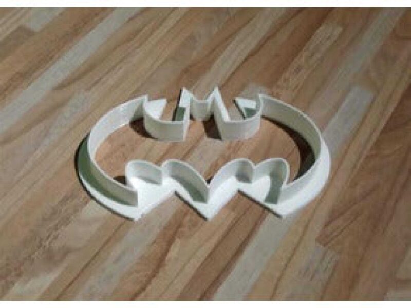 Batman Kurabiye Kesici Kesme Aparatı Hamur Kalıbı Bisküvi Kalıp