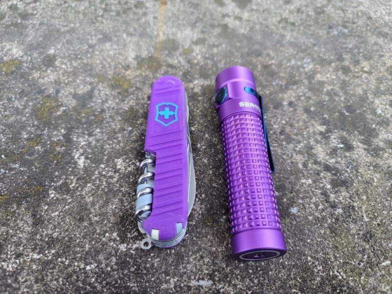 Amblem Kakma İle Victorinox 91Mm Ölçeği Plastik Aparat - Görsel 3