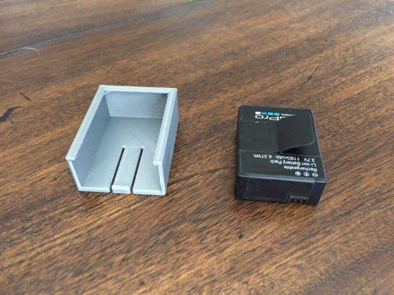 Go Pro Hero 3+ Pil Kılıfı Plastik Aparat - Görsel 3