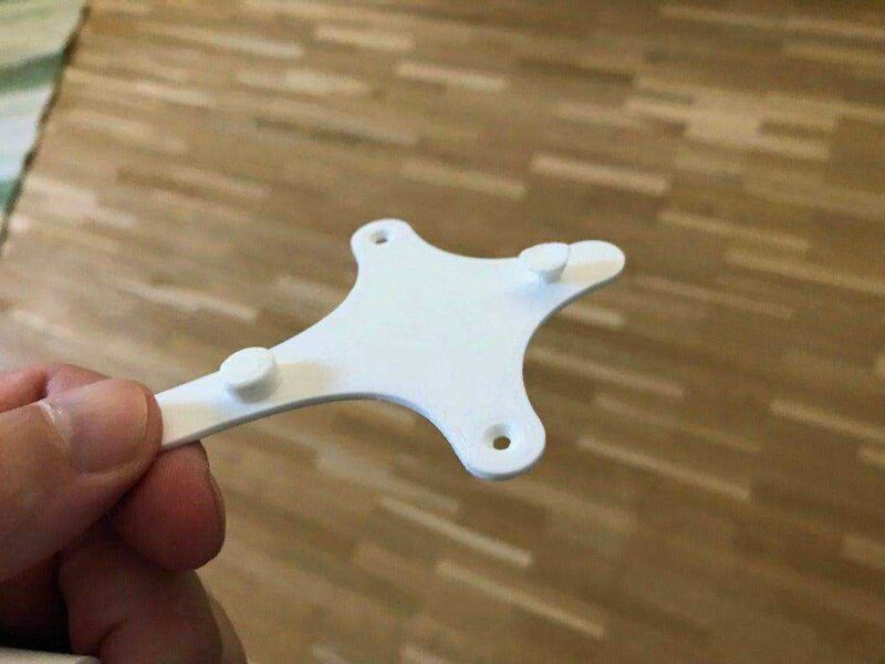 Hue Tutucu Organik Plastikten Sabitleyici Askı Aparatı - Görsel 2