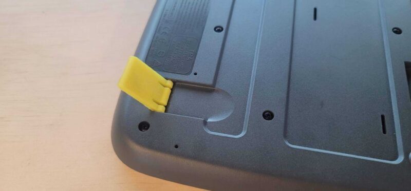 Logitech Mk320 Klavye Ayak Plastik Aparat - Görsel 3