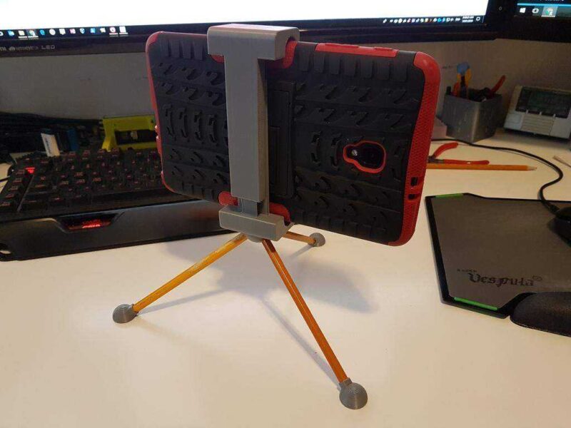 Tablet Standı / Tripod ( Samsung Tab A 8.0 2017 İle Çalışır) Plastik Aparat - Görsel 4