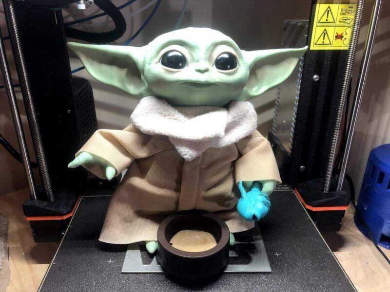 Star Wars Bebek Yoda Plush Oyuncak Standı Plastik Aparat