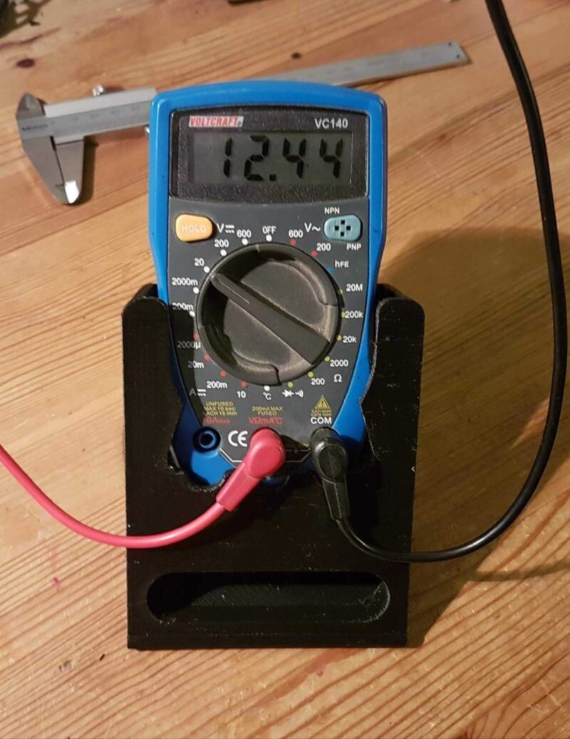 Voltcraft Vc140 İçin Multimetre Halter (Schreibtisch 455° Ve Wandmontage) Für Voltcraft Vc140 İçin Multimetre Tutucu (Desk 45 ° Ve Duvar Montajı) Plastik Aparat - Görsel 3
