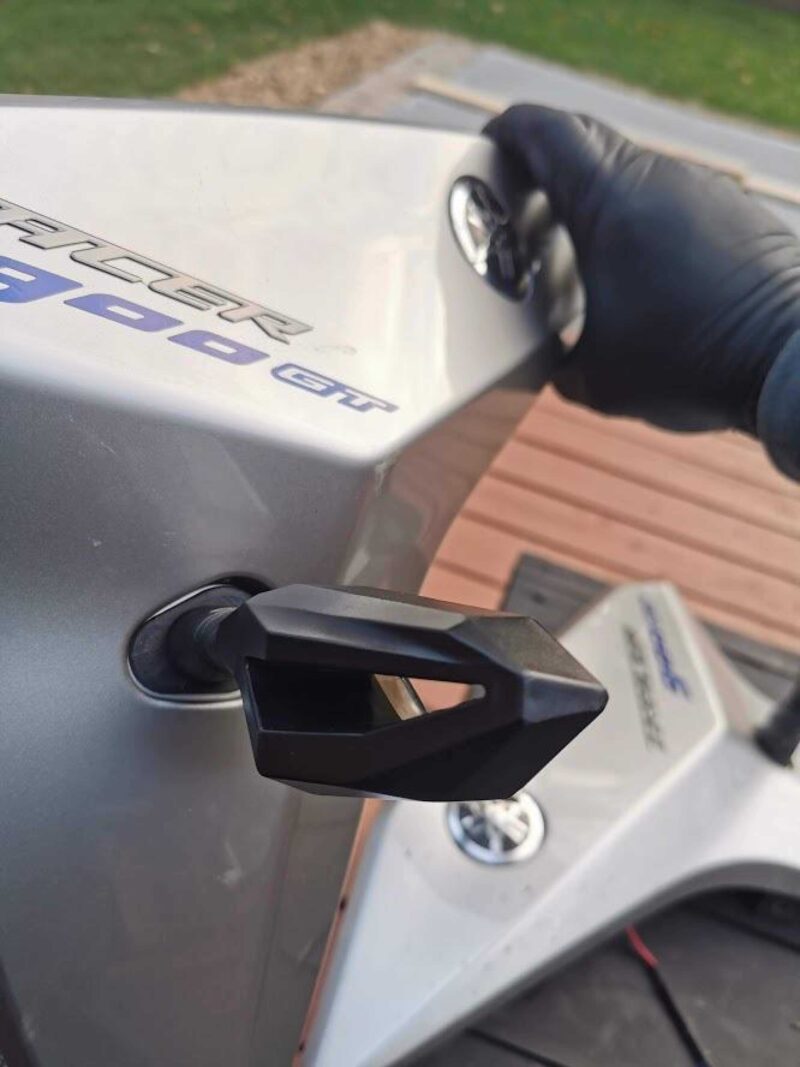 Yamaha Mt-09 Göstergeleri Adaptörü Plastik Aparat - Görsel 2