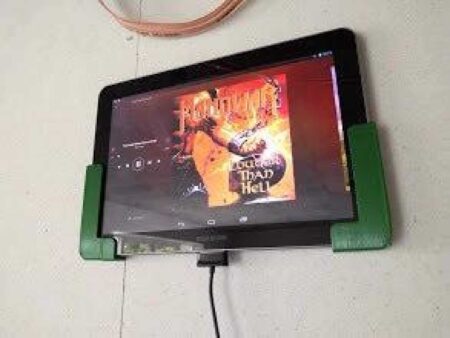 Evrensel Tablet  Tutucu Duvara Sabitleme Aparatı Vidasız Stant