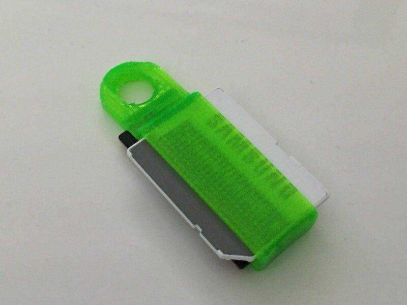 Mikro Sd Kart Anahtarlık Sabitleyici Kılıf Organizer Aparatı - Görsel 3