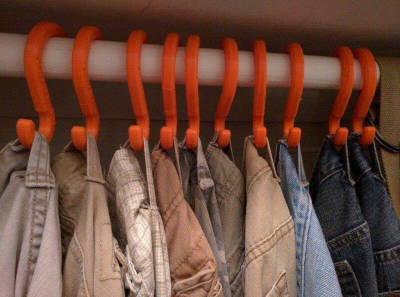 Pantolon Askısı Dekoratif Organik Plastikten Askı Aparat