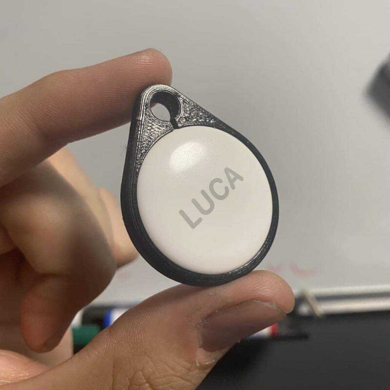 Başka Bir Basit Apple Airtag Keychain Plastik Aparat - Görsel 2