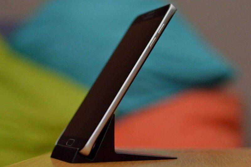 Universal Telefon Ve Tablet Masaüstü Standı Şık Tasarım Ofis Ev - Görsel 4