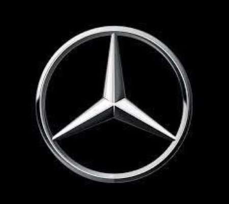Mercedes Logosu Plastik Aparat
