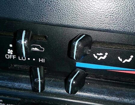 Toyota Isıtıcı Topuzları Plastik Aparat