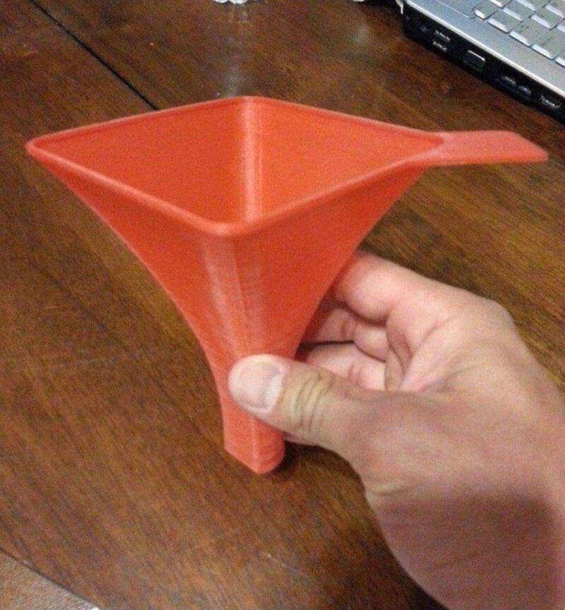 Hava Akımı Hunisi Organik Plastikten Kullanışlı Mutfak Aleti - Görsel 2