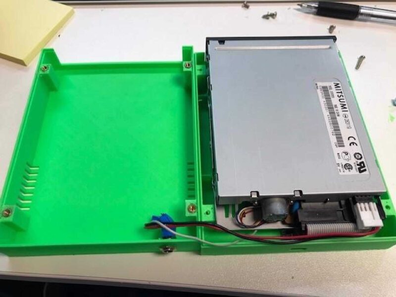Arduino Amiga Disket Sürücü Okuyucu / Yazar Muhafaza Plastik Aparat - Görsel 2
