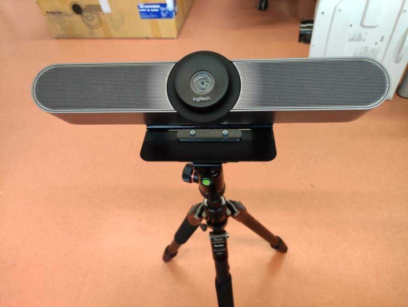 Logitech Meetup Tripod Mount (Arca İsviçre Uyumlu) Plastik Aparat - Görsel 4