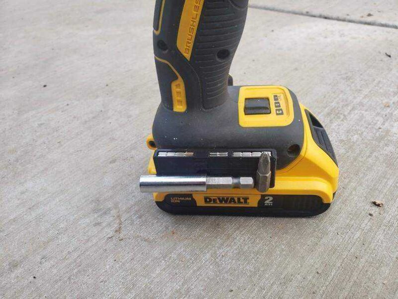 Dewalt Manyetik Bit Tutucu Plastik Aparat - Görsel 3